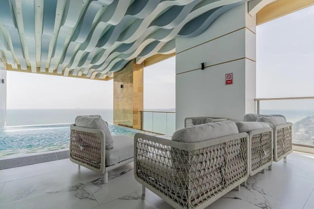 Sea View 5 Star Facilities Luxury Stay At Pattaya Jomtien Beach Exterior photo
